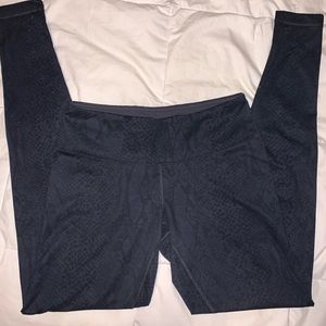 Snakeskin pattern Lululemon leggings